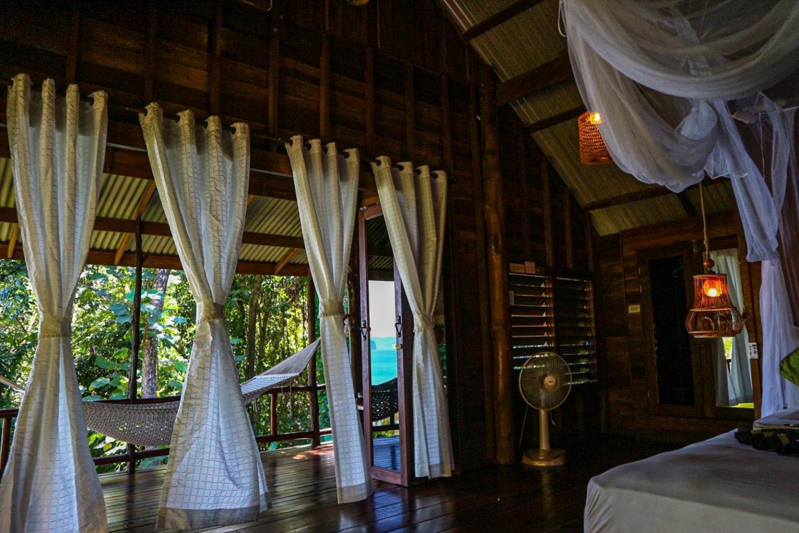 Hillhouse - Koh Yao Noi Bed and Breakfast Eksteriør billede