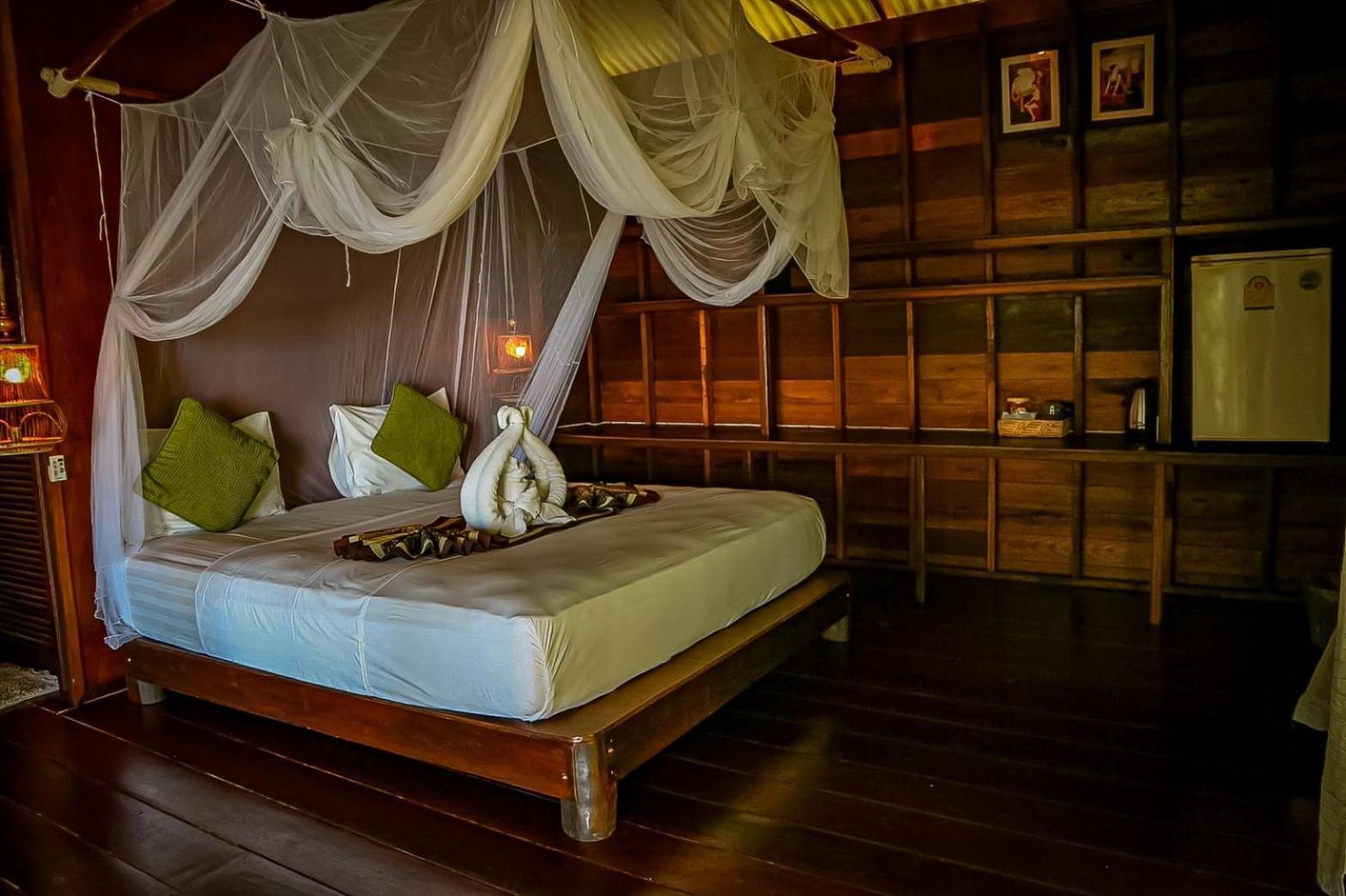 Hillhouse - Koh Yao Noi Bed and Breakfast Eksteriør billede