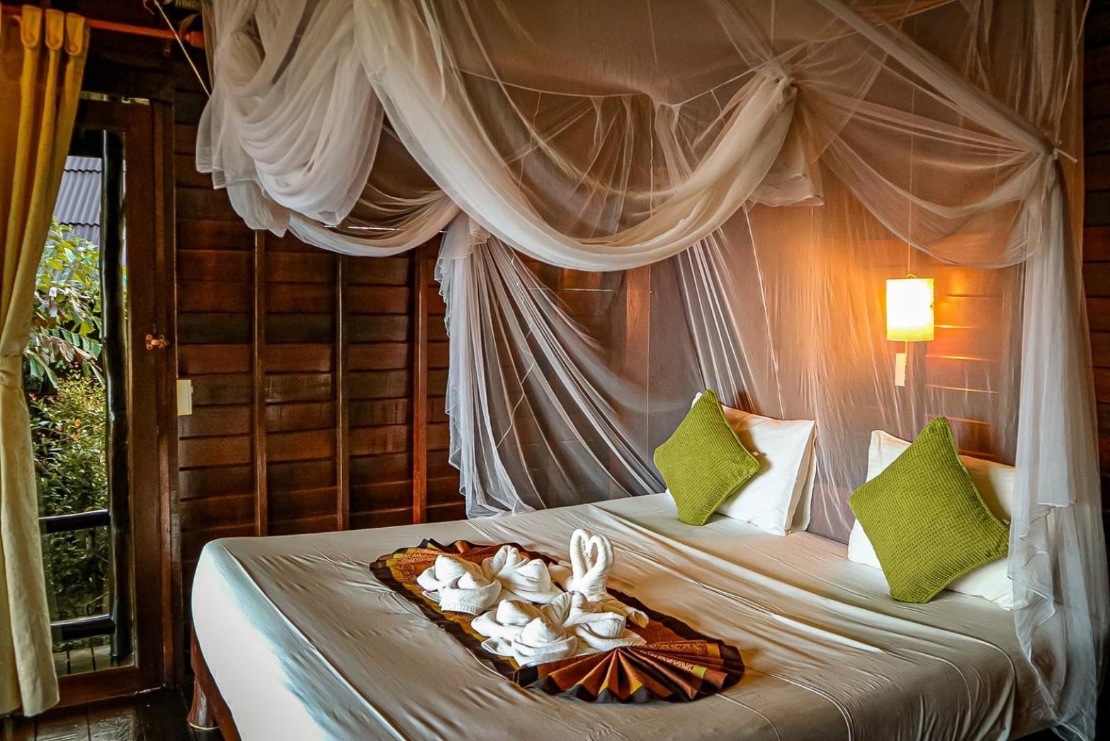 Hillhouse - Koh Yao Noi Bed and Breakfast Eksteriør billede